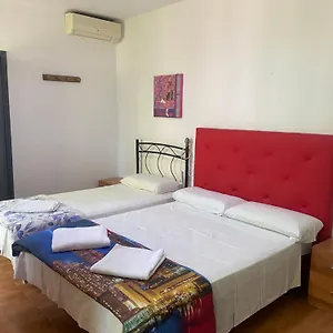 Teruel Pensión Barcelona